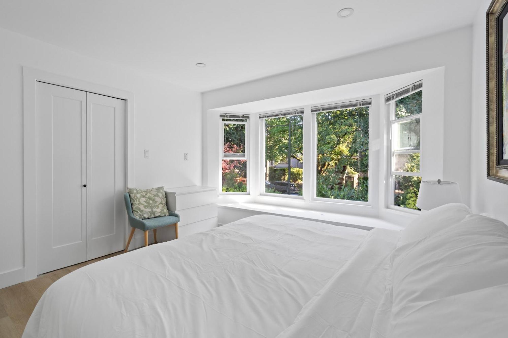 Modern Kitsilano 2 Bedroom Home With A Hot Tub Vancouver Exterior foto